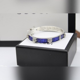 Браслет Gucci с застежкой виде головы тигра Внутренний диаметр： 5