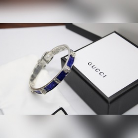 Браслет Gucci с застежкой виде головы тигра Внутренний диаметр： 5