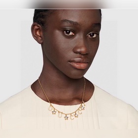 Ожерелье Gucci. Модный аксессуар, который отличается не только ст