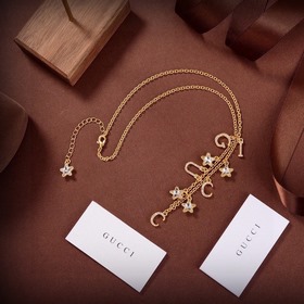 Ожерелье Gucci. Модный аксессуар, который отличается не только ст