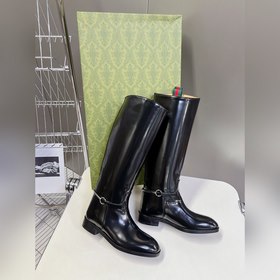 Осенне-зимние конные сапоги GUCCI. Не могу не отметить, что в это