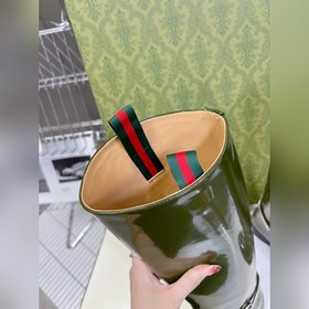 Осенне-зимние конные сапоги GUCCI. Не могу не отметить, что в это