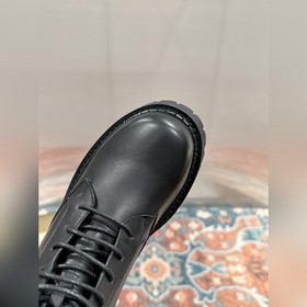 Новейшие ботинки GUCCI с боковой застежкой-молнией и полоскамиз т