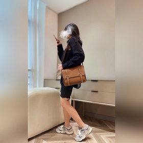 Стиль Стива, который подходит как мужчинам, так и женщинам, — это