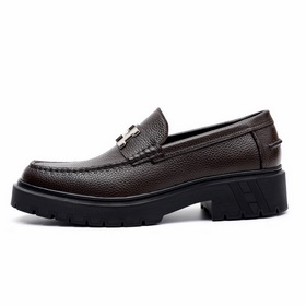 Оригинальные мокасины (Hermès HEPMES) сочетают в себе новый дизай