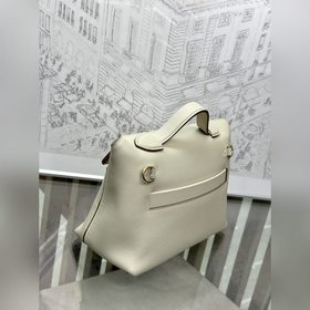 В наличии 2424mini 21 см evercolor, кожа swift, молочный белый, р