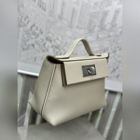 В наличии 2424mini 21 см evercolor, кожа swift, молочный белый, р
