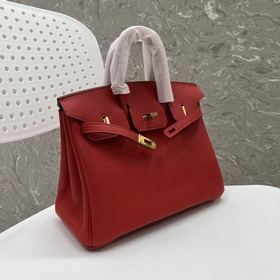 Сердце из красного золота с застежкой  Кожа, белила, 25 см, полу