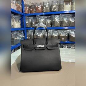 Фотографииз мастерской Birkin Platinum, черный, серебряная застеж