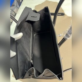 Фотографииз мастерской Birkin Platinum, черный, серебряная застеж