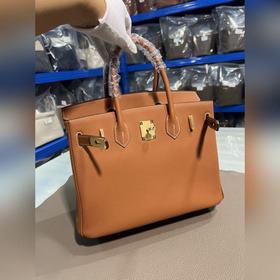 Фотографииз мастерской Birkin Platinum, золотисто-коричневая золо
