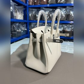 Фотографииз мастерской Birkin Platinum, молочно-белая застежка, 3
