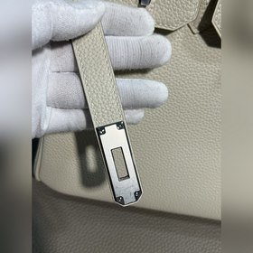 Фотографииз мастерской Birkin Platinum, молочно-белая застежка, 3