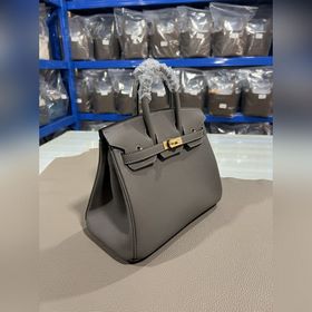 Фотографии мастерской Birkin Platinum Tin Grey Gold Buckle 25/30