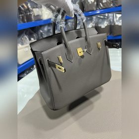 Фотографии мастерской Birkin Platinum Tin Grey Gold Buckle 25/30 