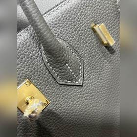 Фотографии мастерской Birkin Platinum Tin Grey Gold Buckle 25/30 