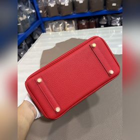 Фотографии мастерской Birkin Platinum, ярко-красная золотая засте