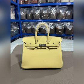 Фотографииз мастерской Birkin Platinum, желтый замок 25/30 Исполь