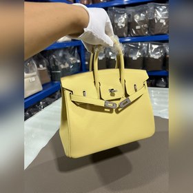 Фотографииз мастерской Birkin Platinum, желтый замок 25/30 Исполь