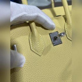 Фотографииз мастерской Birkin Platinum, желтый замок 25/30 Исполь