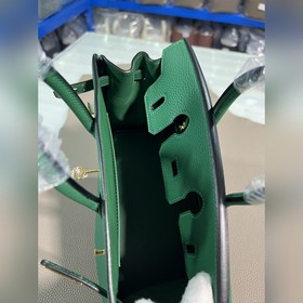 Фотографии мастерской Birkin Platinum Velvet Green Gold Buckle 25