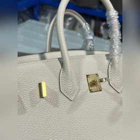 Фотографииз мастерской Birkin Platinum Milkshake White Gold Buckl