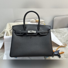 В наличии, в идеальном состоянии. В наличии, Birkin 30 см, черный