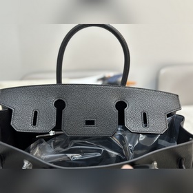 В наличии, в идеальном состоянии. В наличии, Birkin 30 см, черный