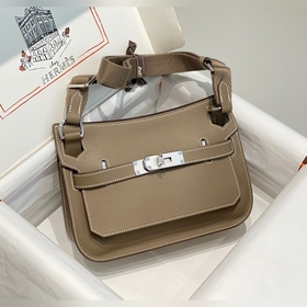 Слоновая кость ·  Наконец-то понял, что такое маленькая сумка