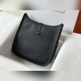 『    』 Классическая золотая застежка Сочетание прочности красо