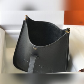 『    』 Классическая золотая застежка Сочетание прочности красо