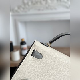 Kelly II Mini Цвет： молочный коктейль/ледниковый серый Импортная