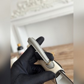 Kelly II Mini Цвет： молочный коктейль/ледниковый серый Импортная