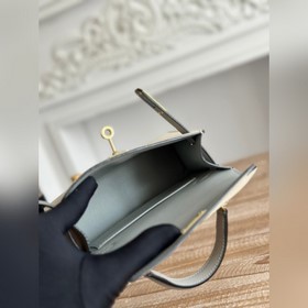 Kelly II Mini Цвет： молочный коктейль/ледниковый серый Импортная