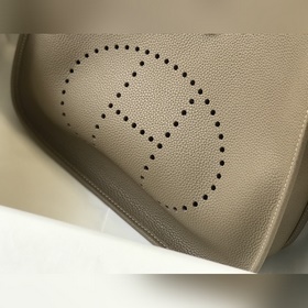 『    』 Серая куропатка с золотой застежкой Сочетание прочности