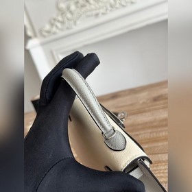 Kelly II Mini Цвет： молочный коктейль/ледниковый серый Импортная