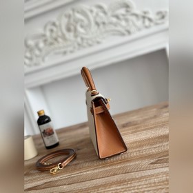 Кэлли второго поколения mini Цвет： молочный белый/золотисто-кори
