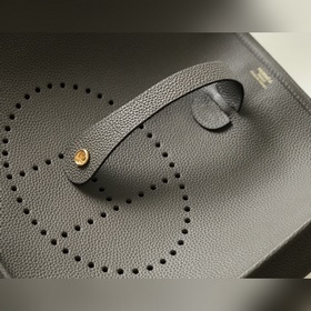 『    』 Оловянная посуда с золотой застежкой Сочетание прочност