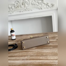 Кэлли второго поколения mini Цвет： серый слоновая кость/цвет кор