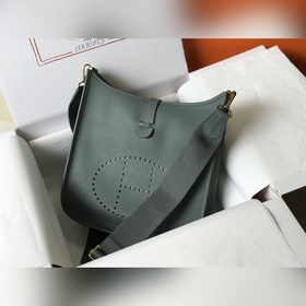 『    』 Абрикосовый зеленый с золотой застежкой Сочетание прочн