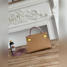 Кэлли второго поколения mini Цвет： молочно-зеленый/лимонно-желты