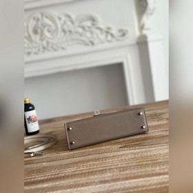 Кэлли второго поколения mini Цвет： слоновая кость/молочный кокте