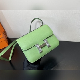 Авокадо-зеленый Размер： Hermes Kang 18 см Импортная кожа с тисне