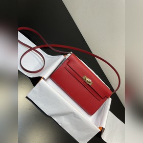 Kelly woc – популярная модель, которую стоит приобрести каждому. 