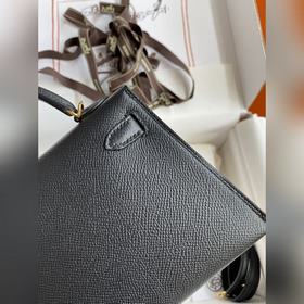 В наличии： Ручная работа, второе поколение Mini Kelly 19 см, импо