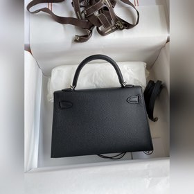 В наличии： Ручная работа, второе поколение Mini Kelly 19 см, импо