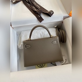В наличии： Ручная работа, второе поколение Mini Kelly 19 см, импо