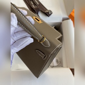 В наличии： Ручная работа, второе поколение Mini Kelly 19 см, импо