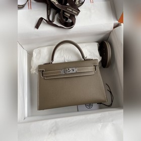 В наличии： Ручная работа, второе поколение Mini Kelly 19 см, импо