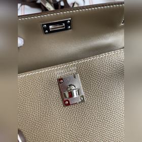 В наличии： Ручная работа, второе поколение Mini Kelly 19 см, импо
